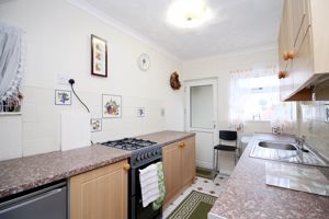 Kitchen- click for photo gallery